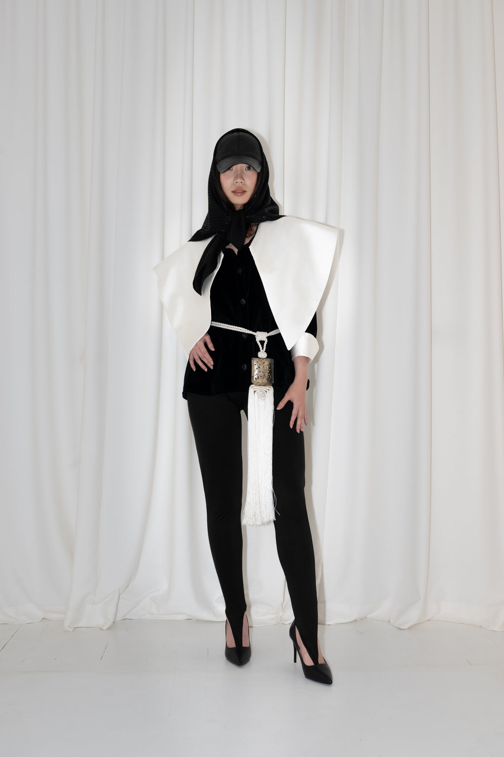 LOOK 7: Ensemble Saba