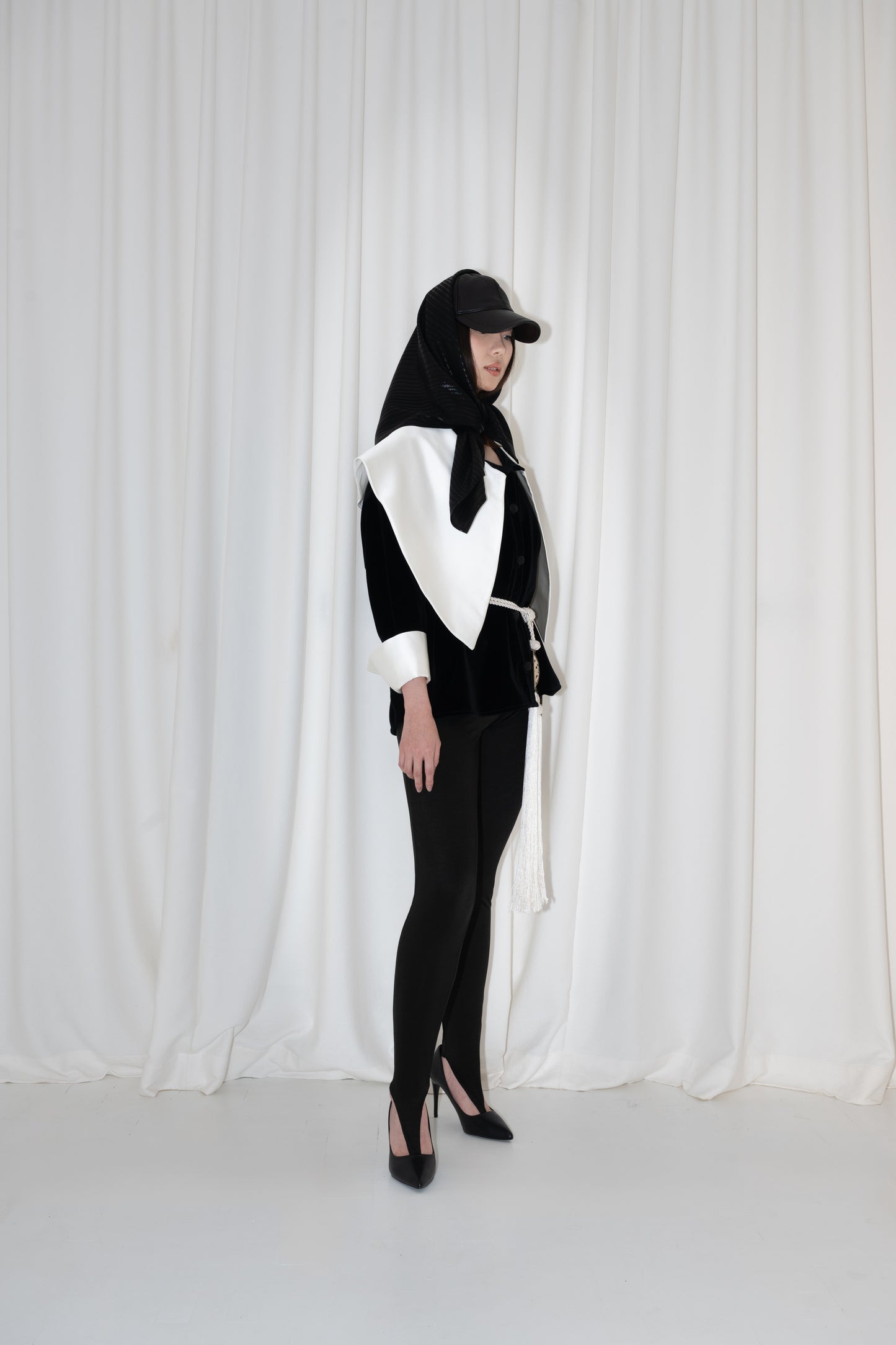 LOOK 7: Ensemble Saba